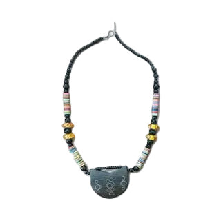 collier perles et bois